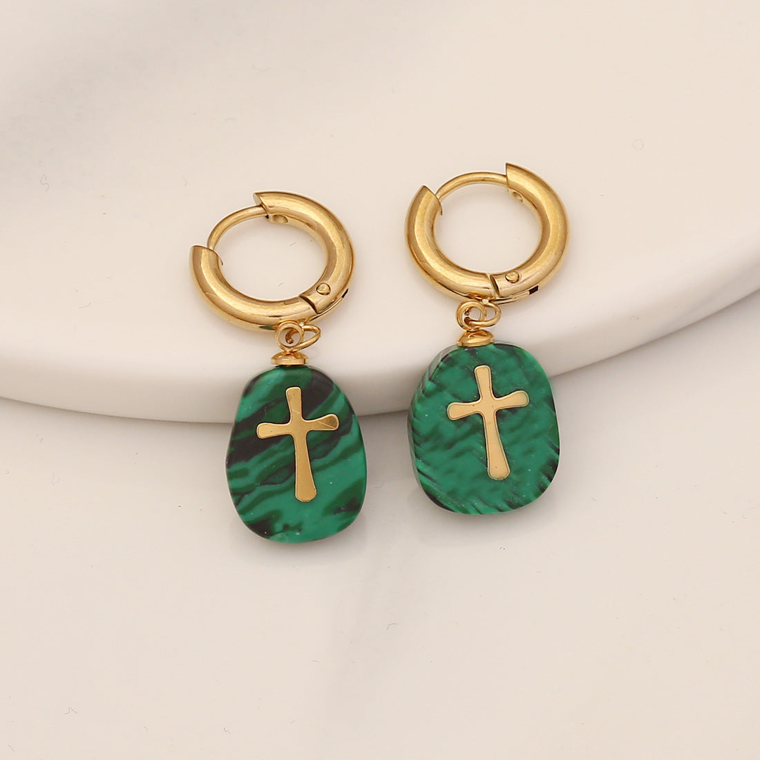Venta al por mayor Pendientes de acero inoxidable con cruz de piedra natural